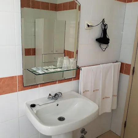 Alianca Hotel *